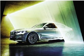 创新科技定义豪华内涵自信表达彰显独到风范 新BMW7系江城荣耀上市
