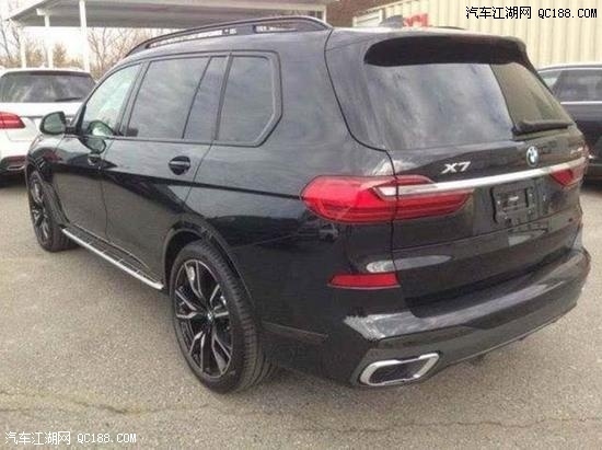 2019款宝马X7大型SUV黑外棕内现车体验